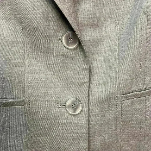 Kasper Gray Pant Suit size 8 Blazer, Size 10 pants Work/Career - Picture 5 of 16
